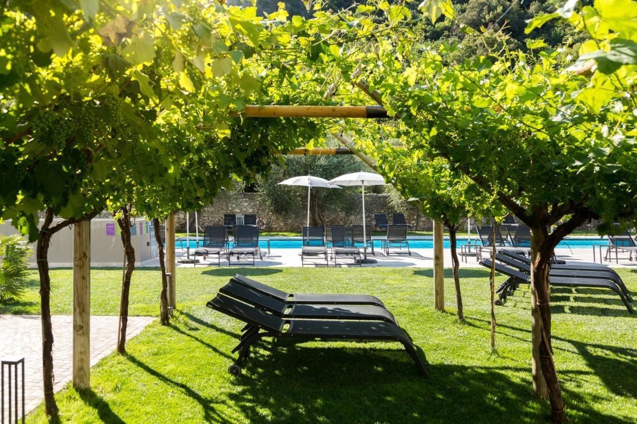 Aktivhotel Santalucia Torbole Sul Garda Екстериор снимка