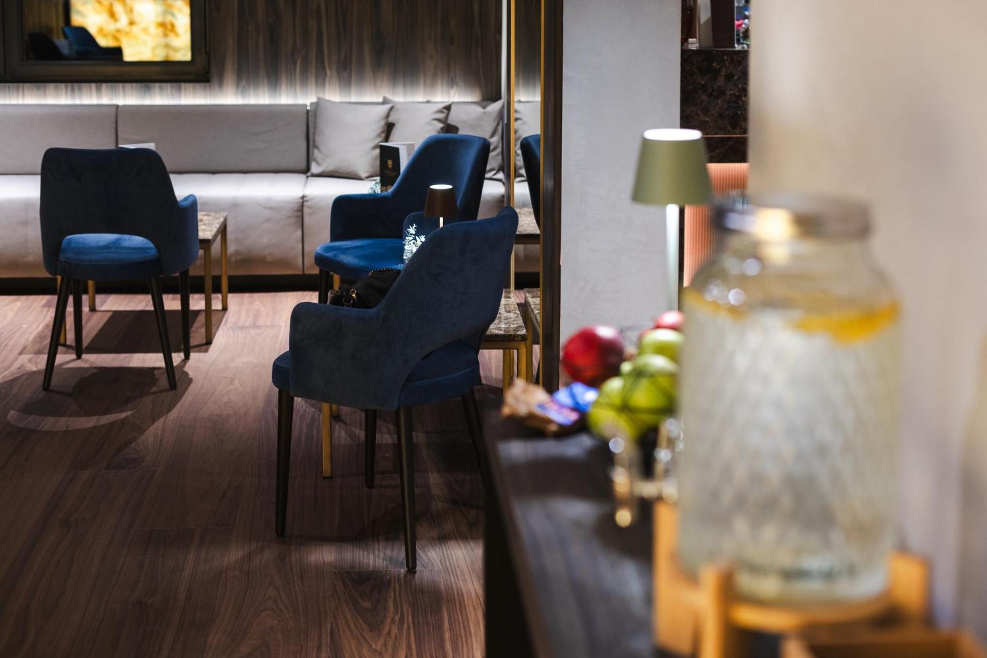 Aktivhotel Santalucia Torbole Sul Garda Екстериор снимка