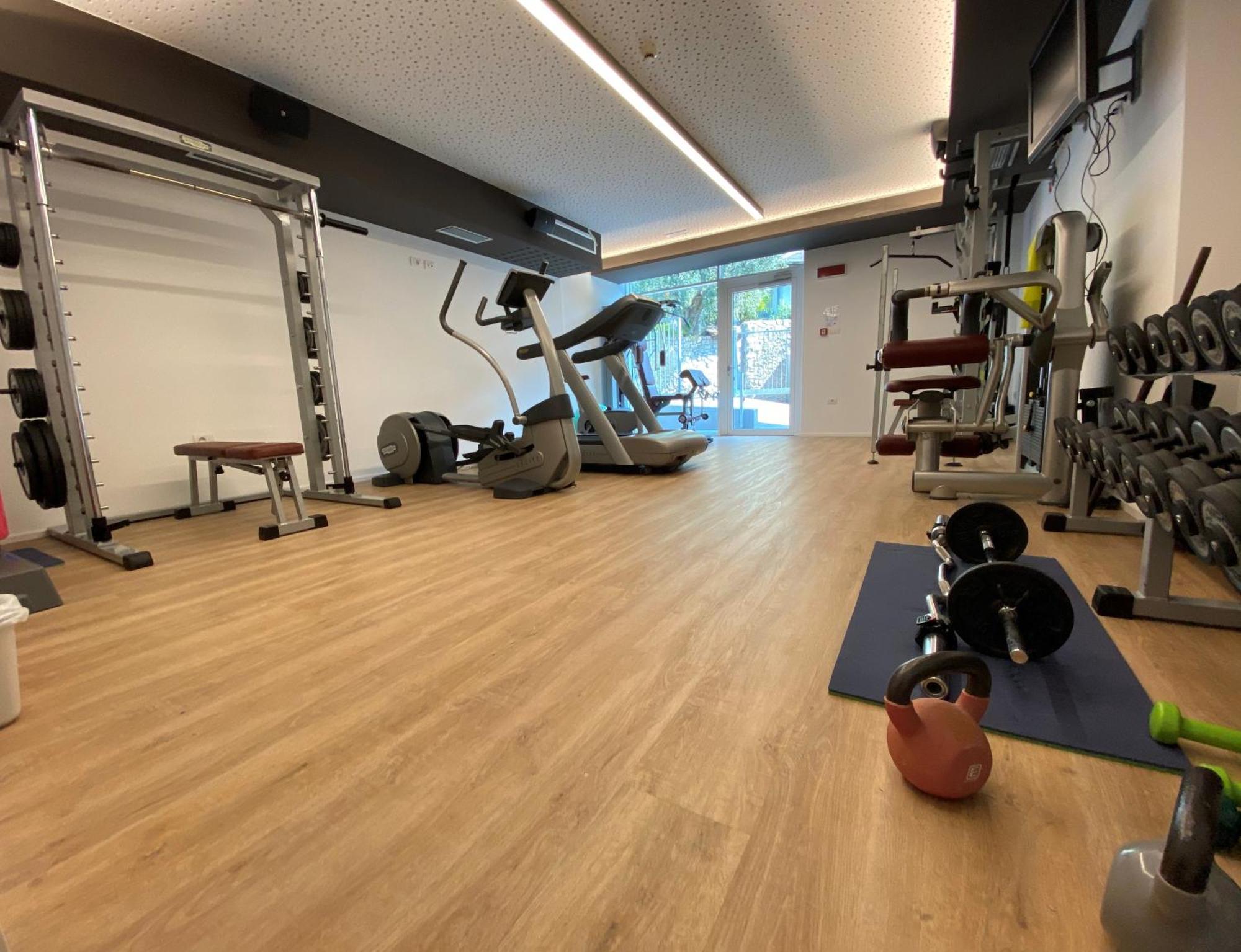 Aktivhotel Santalucia Torbole Sul Garda Екстериор снимка