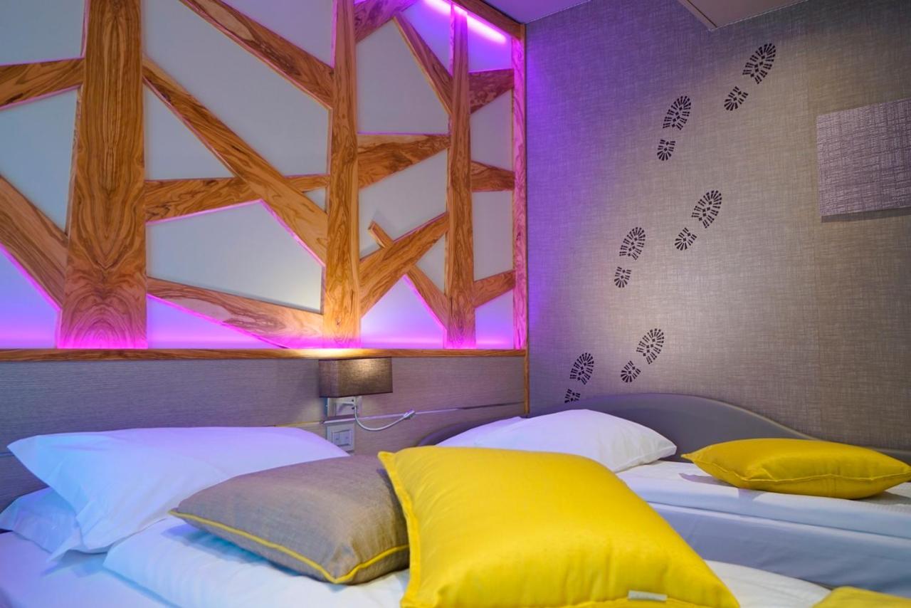 Aktivhotel Santalucia Torbole Sul Garda Екстериор снимка