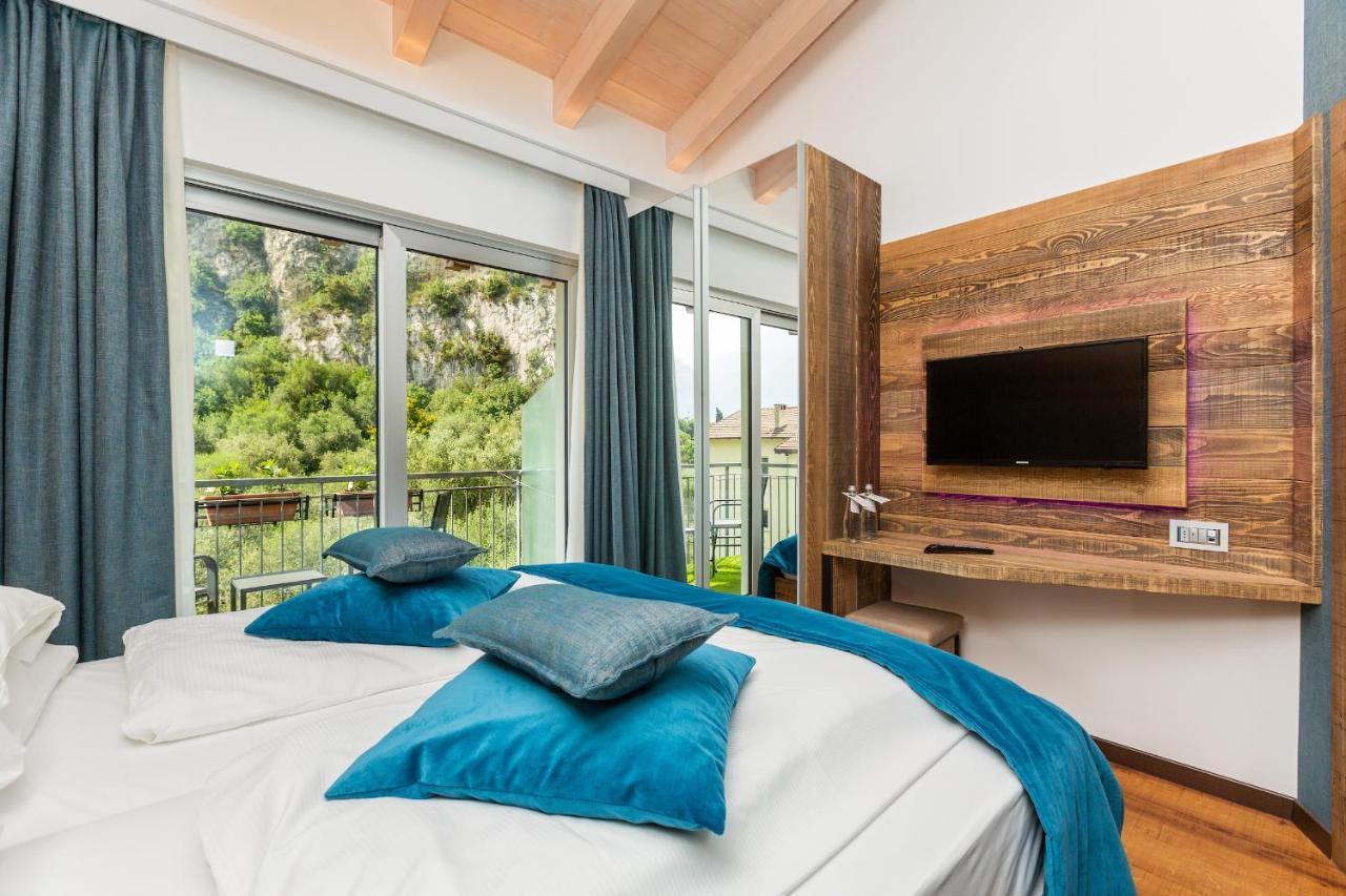 Aktivhotel Santalucia Torbole Sul Garda Екстериор снимка